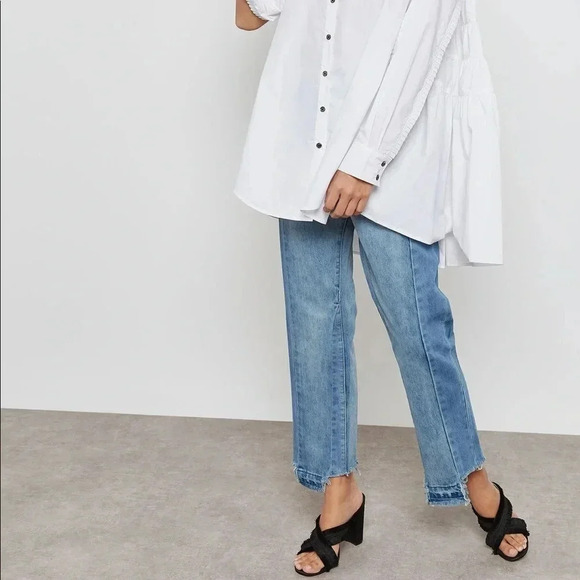 Caara Two Tone Straight Denim Blue Jeans NWT - Picture 8 of 10